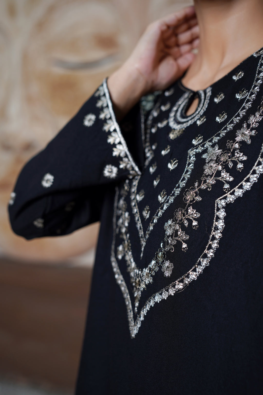MIDNIGHT MYSTIQUE | 3-Piece Suit